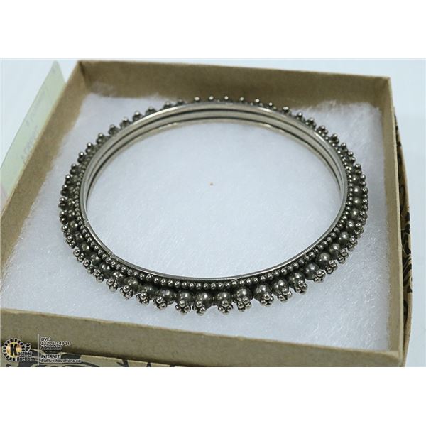 ORNATE STERLING SILVER BANGLE