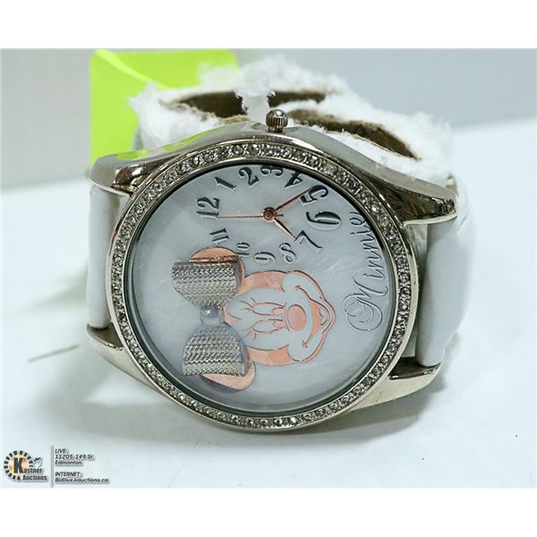 MINNIE MOUSE WATCH LARGE WHITE FACE