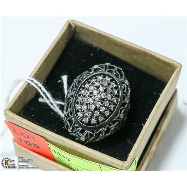 SILVER WITH BLACK RHODIUM RING SET WITH CLEAR