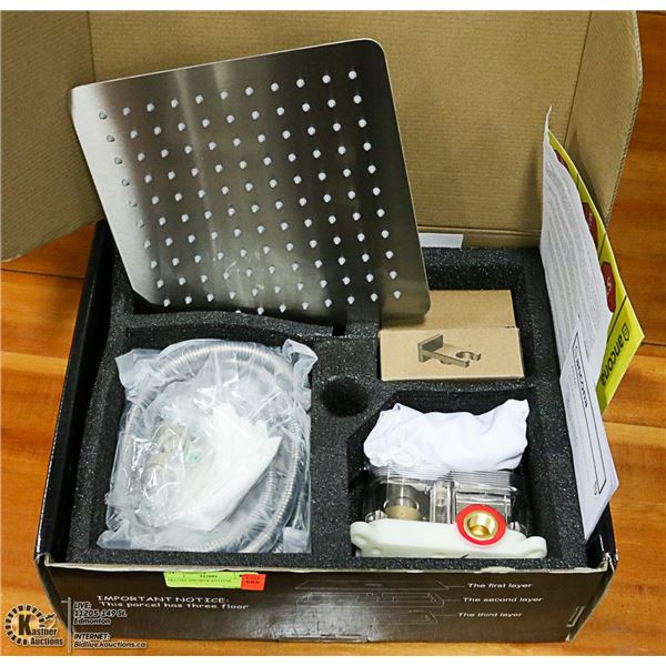 DELUXE SHOWER SYSTEM