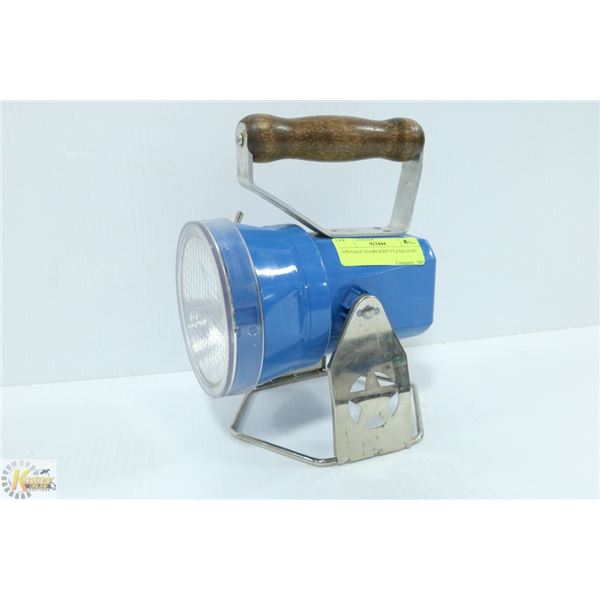 VINTAGE STARLIGHT FLASHLIGHT