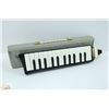 Image 1 : HORNER MELODICA PIANO