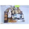 Image 1 : BAG WITH 12 ASSORTED 1OZ LIQUOR BOTTLES