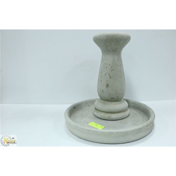 BIRD BATH OR PLANT STAND