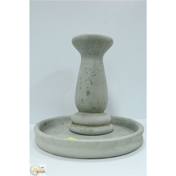 PLANT STAND OR BIRD BATH