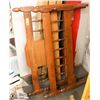 Image 1 : VINTAGE WOOD SINGLE HEADBOARD AND FOOTBOARD