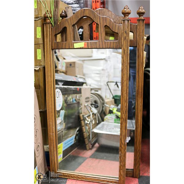 SET OF BED MIRRORS