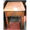 Image 1 : WOODEN END TABLE WITH DRAWER 18 X 24 X 21