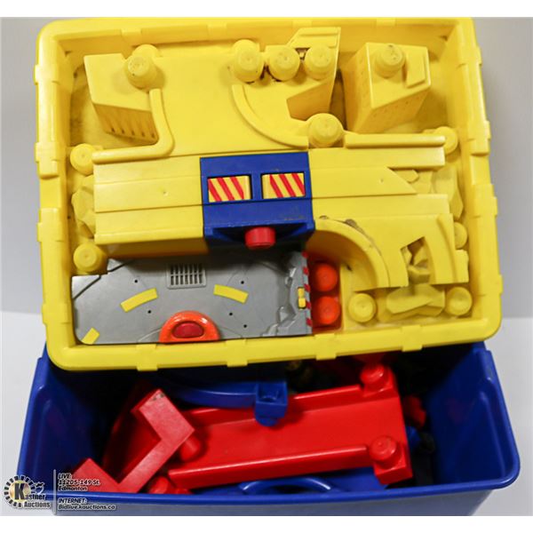 CONTAINER OF LEGO