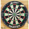 Image 1 : ACCUDART MASTER BRISTLE DART BOARD AND 3 PCS DARTS