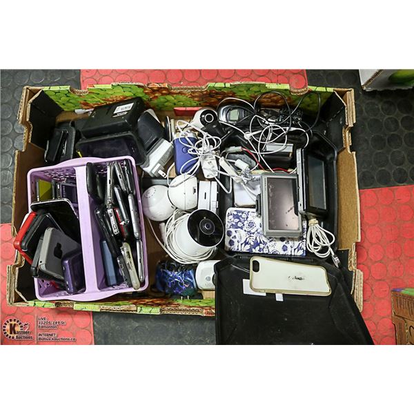 LARGE FLAT OF MISC ELECTRONICS (SOME REQUIRE TLC &