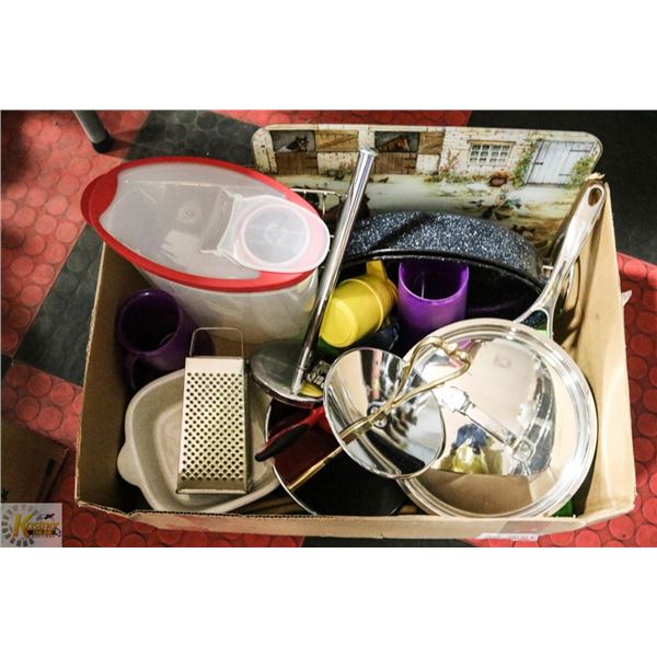 BOX WITH KITCHEN PRODUCTS INCL. HAND
