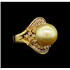 Image 1 : 14KT Yellow Gold Pearl and Diamond Ring