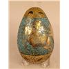 Image 2 : A ROCK CRYSTAL GILT METAL AND FRESHWATER PEARL-MOUNTED EGG