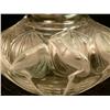 Image 5 : A GROUP OF TWO FROSTED TO CLEAR GLASS BOWLS