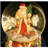 Image 2 : A MISCELLANEOUS GROUP OF FOUR MUSICAL SNOW GLOBES