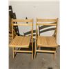 Image 1 : 2 folding chairs