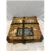 Image 1 : Decor box