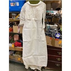 Vintage wedding dress