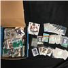 Image 1 : ASSORTED BASEBALL/ HOCKEY CARD LOT