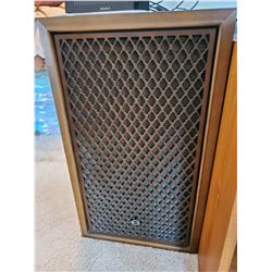 Sansui Box Speakers
