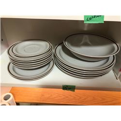 Stoneware Dinner Plate & Bowl Set