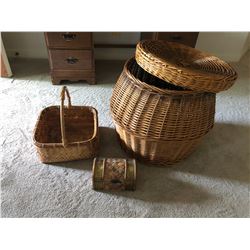 Wicker Baskets & Trinket Box