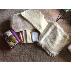 Miscellaneous Bedding & Knitted Rugs