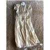 Image 5 : Vintage Ladies Clothing