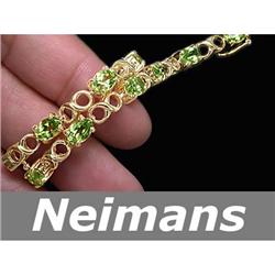 USGL Certified .75 ct Blue Topaz Solitaire Pendant 14kt