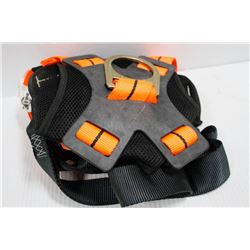 3M 1410 SAFETY HARNESS