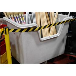 TECHSTAR RUBBER GARBAGE BIN ON CASTROS