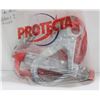 Image 1 : PROTECTA 6FT LANYARD WITH 1 SNAP HOOK AND 1 LADDER
