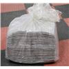Image 1 : LARGE BAG OF 100 16 X 18 ABSORBANT PADS