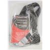 Image 1 : DYNAMIC FALL PROTECTION; HYBRID VEST HARNESS W/