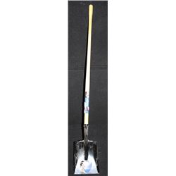 GARANT SQUARE HEAD LONG WOODEN HANDLE SHOVEL