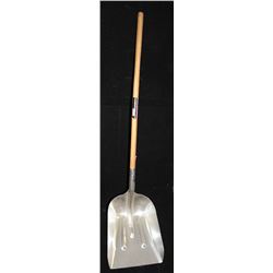 AURORA LONG HANDLE GRAIN SHOVEL