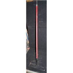 AURORA RED HANDLE GRAVEL RAKE