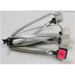 LOT OF 4 SHURLITE TRIPLE FLINT STRIKERS