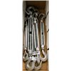 Image 1 : BOX OF ASSORTED SIZED HOOK & HOOK TURNBUCKLES