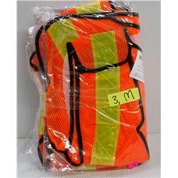 LOT OF 3 NEW SAFETY REFLECTIVE VESTS, SIZE MEDIUM
