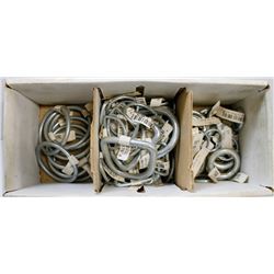 BOX OF ASSORTED METAL RINGS