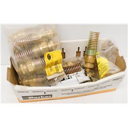 BOX OF ASSORTED BRASS AIR BRAKE FITTINGS, HOSE