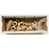 Image 1 : BOX OF ASSORTED BRASS ADAPTOR FITTINGS