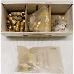 BOX OF ASSORTED BRASS FITTINGS
