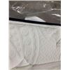 Image 3 : Floor Model Ultra Thick Chiro Pillow Top King Size Deluxe Mattress in bag