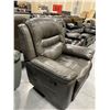 Image 2 : Gray Cowhide Grain Leather Reclining Chair