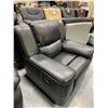Image 3 : Bonded Leather Italian Style Reclining Chair