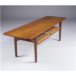 Hans J. Wegner - Coffee table