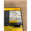 Image 8 : (2) - FANUC A06B-6127-H207 aiSV 40/40HV  SERVO DRIVES (CRACKED PLASTIC CASING)